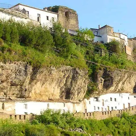 Charming In Setenil De Bodegas With Private Pool Villa